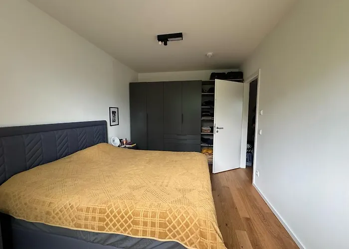 Apartament Quiet, Gorgeous Loft In *